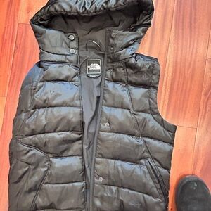 The North Face Dark Quilted Vest